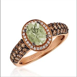 Levian ring and band